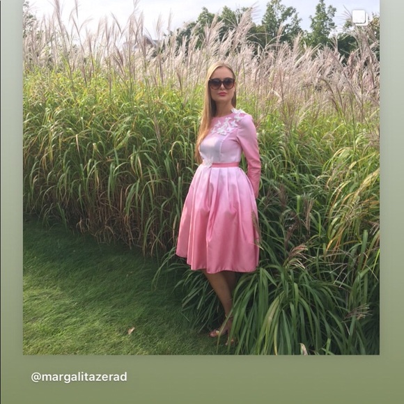 Pink dress - Picture 2 of 2